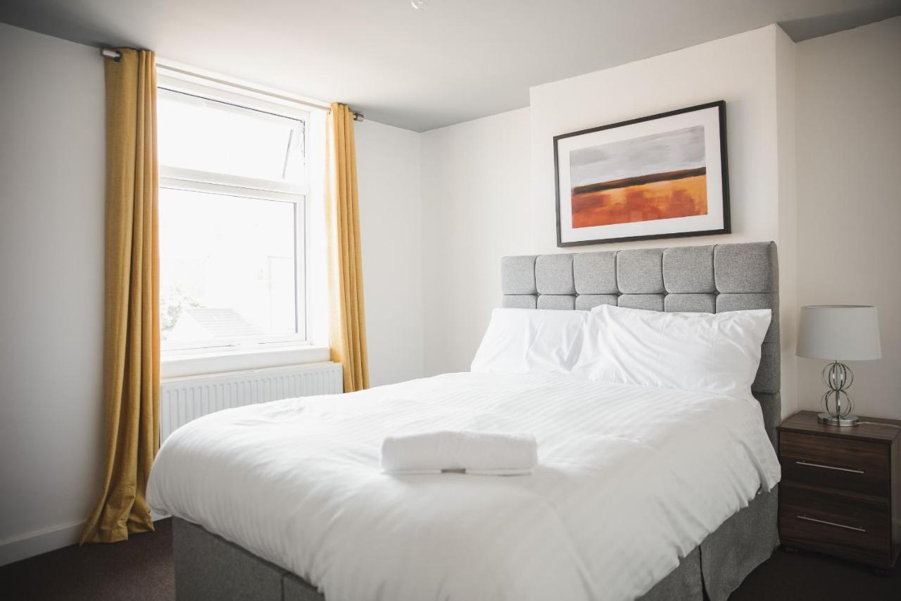 Riverside Park House Villa Leicester Esterno foto
